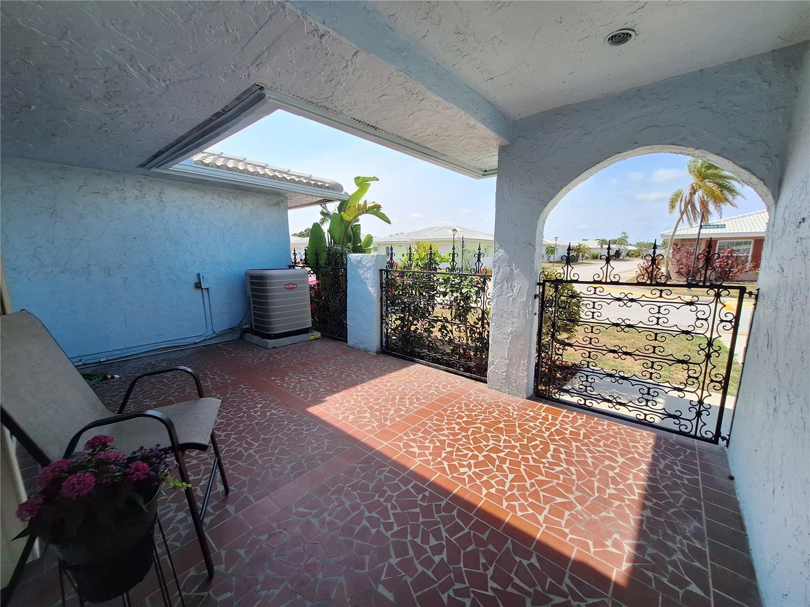Image 8 of 66 For 5404 Springwood Boulevard 5404