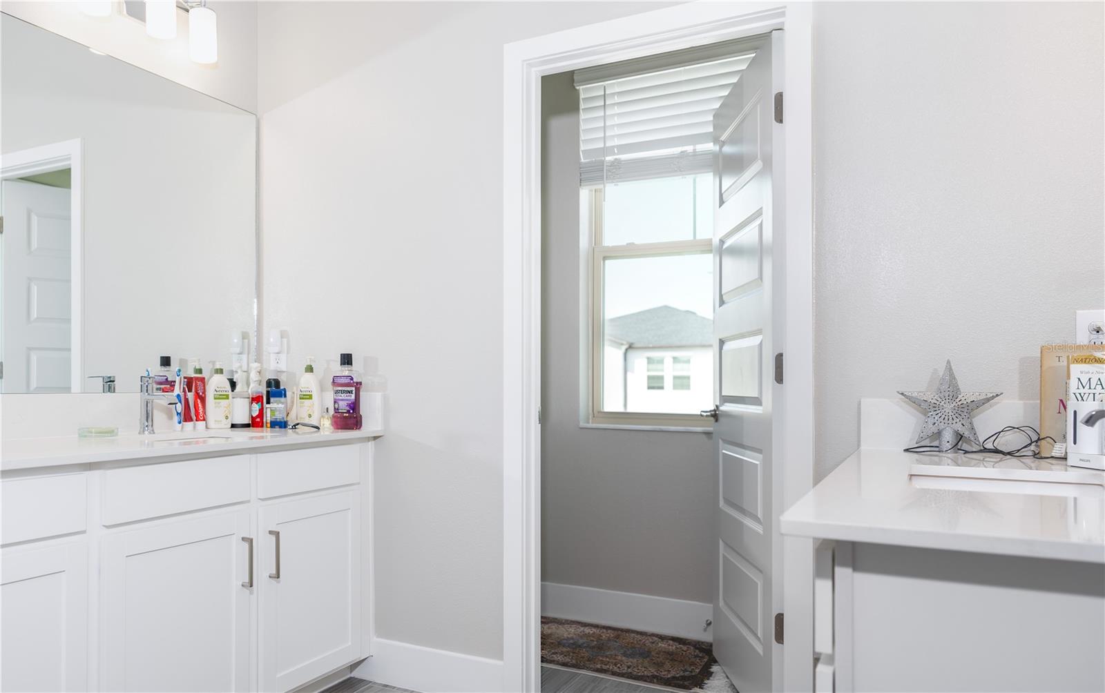 Listing photo id 15 for 7706 Swoope Street