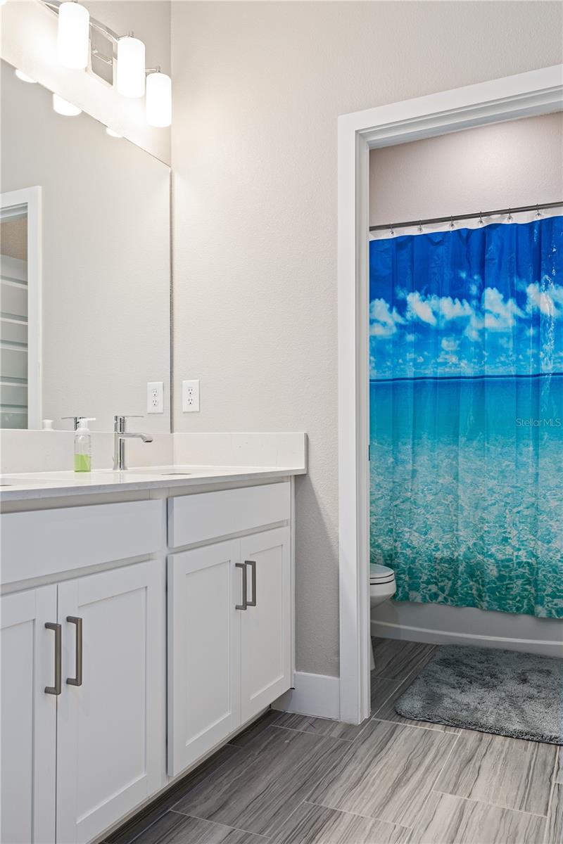 Listing photo id 24 for 7706 Swoope Street