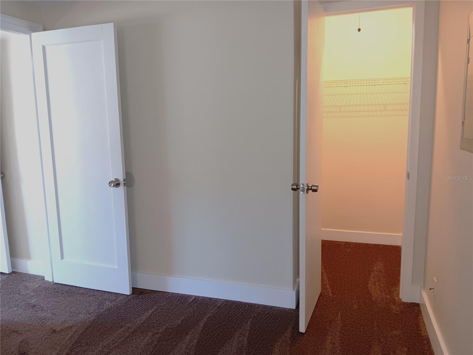 Image 17 of 19 For 4840 19th Street N