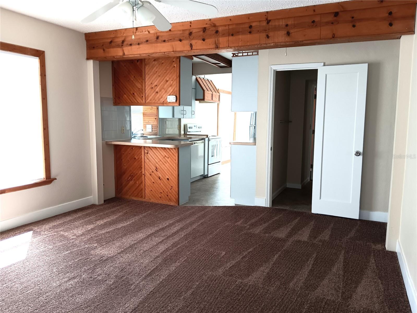 Image 3 of 19 For 4840 19th Street N