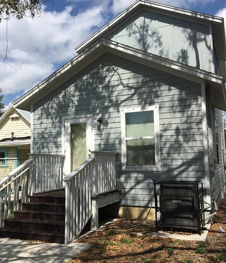 Image 2 of 17 For 2128 Walnut Street