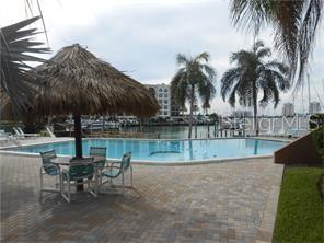 Image 3 of 15 For 255 Dolphin Point 308