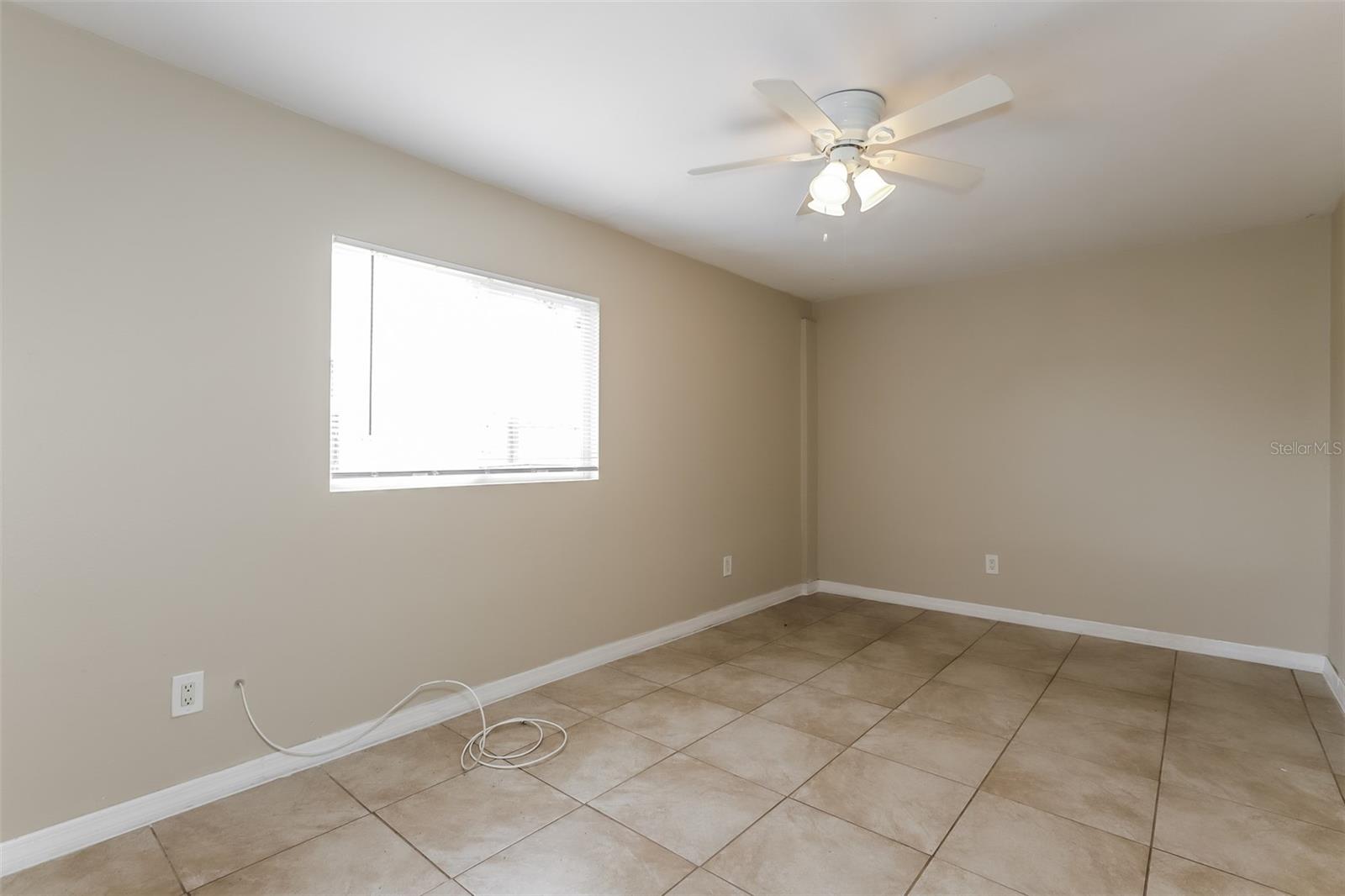Image 4 of 15 For 5924 16th Avenue N