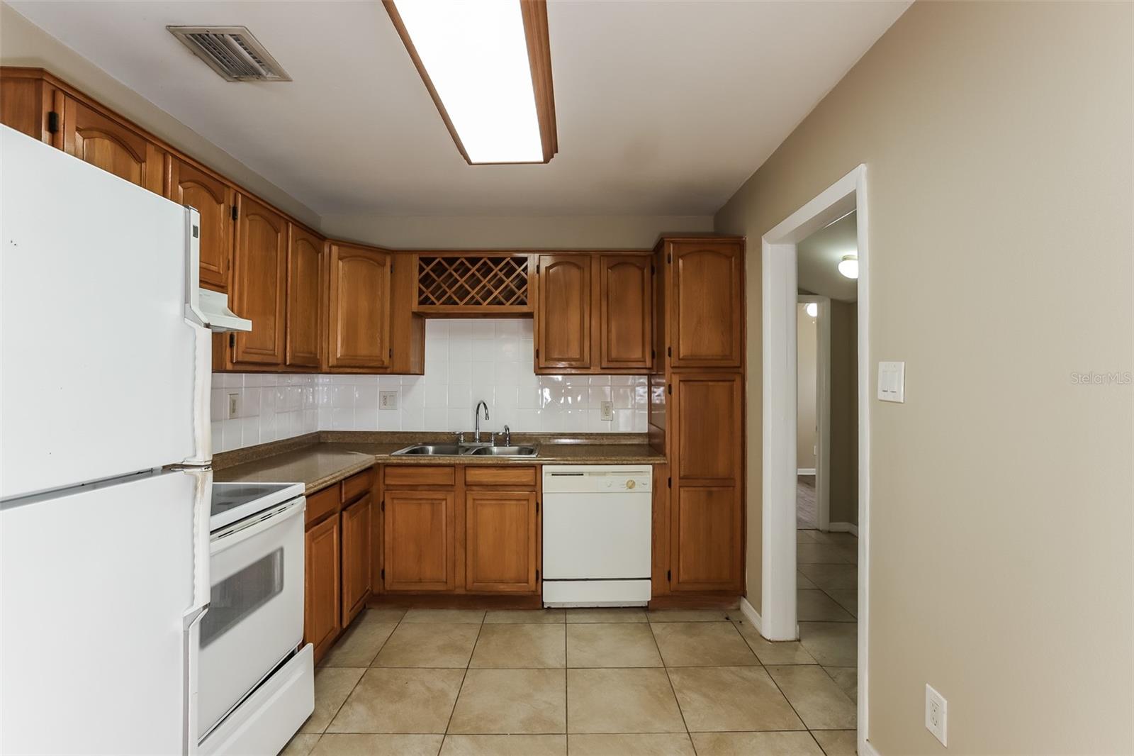 Image 7 of 15 For 5924 16th Avenue N