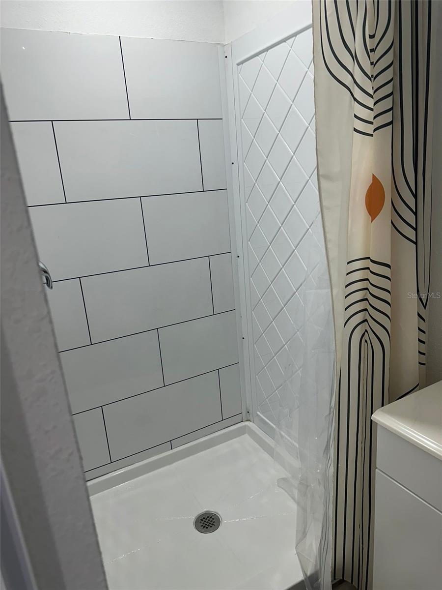 Listing photo id 8 for 7525 Arbordale Drive