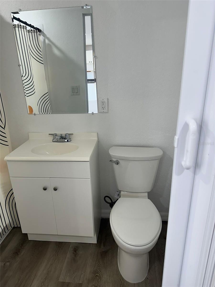 Listing photo id 6 for 7525 Arbordale Drive