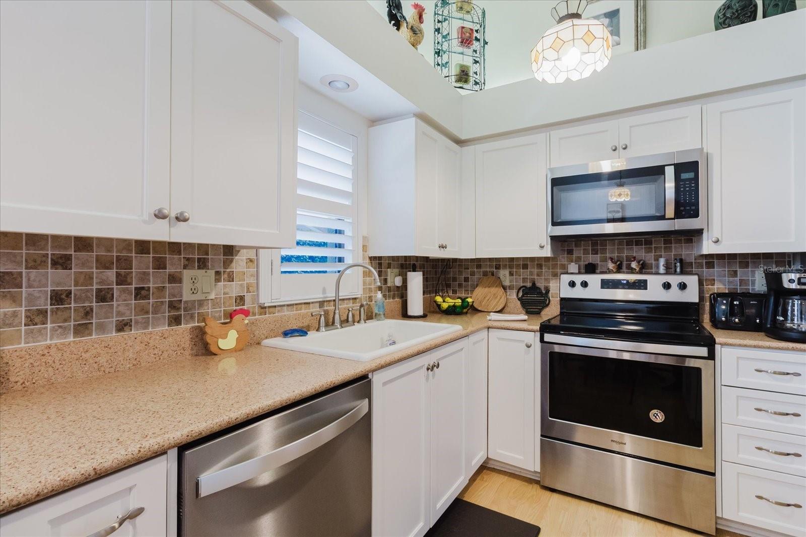 Image 15 of 61 For 4032 Salem Square Court