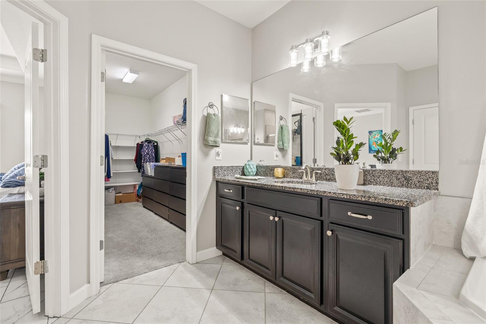 Image 27 of 55 For 3212 Calvano Drive