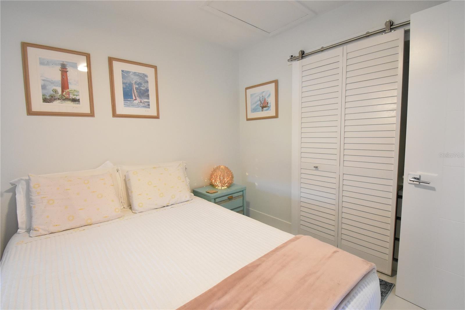 Image 17 of 23 For 1515 Pinellas Bayway S 70