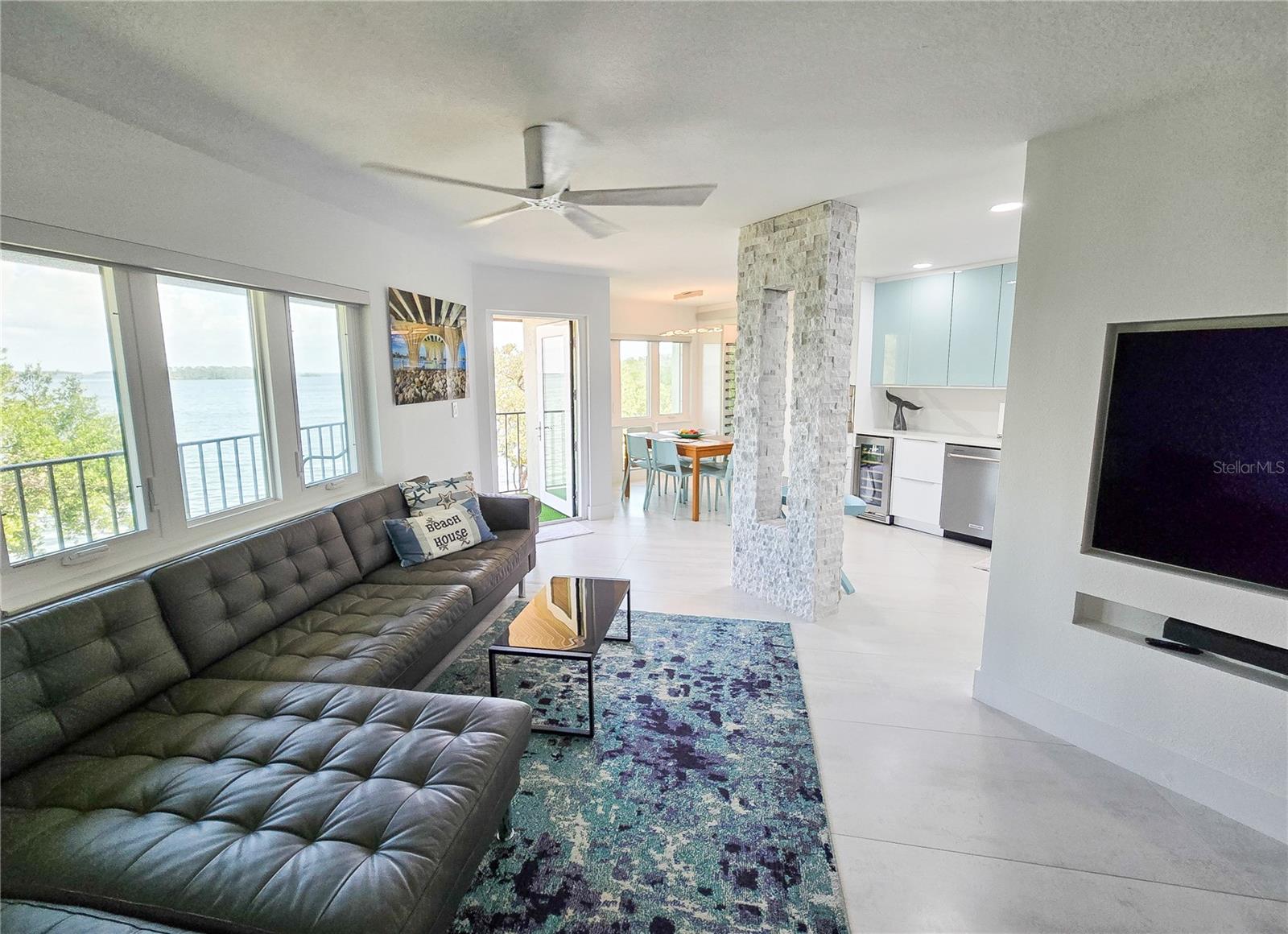Image 6 of 23 For 1515 Pinellas Bayway S 70