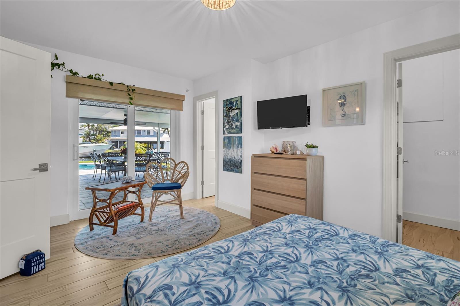 Image 17 of 47 For 1769 Brookside Boulevard
