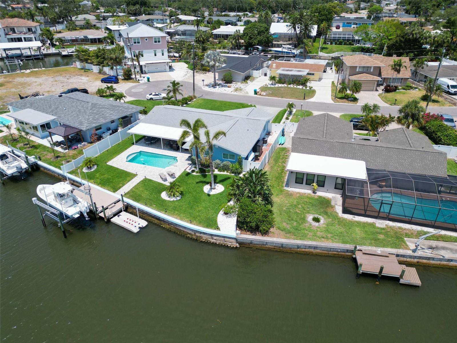 Image 32 of 47 For 1769 Brookside Boulevard