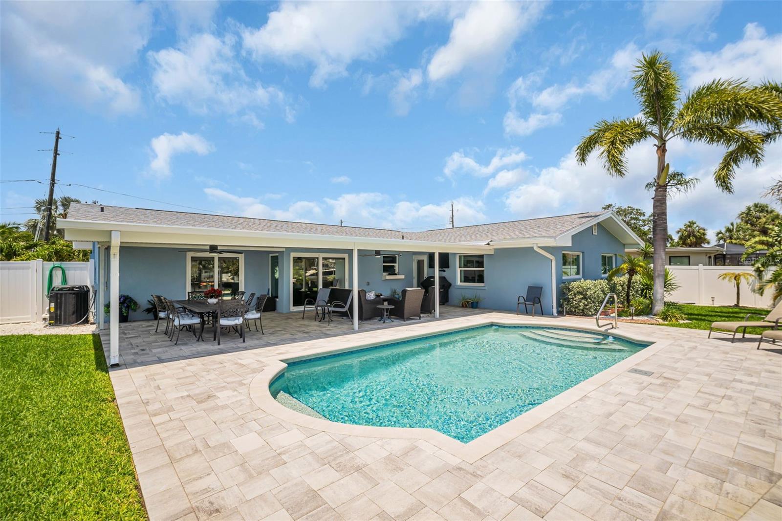 Image 38 of 47 For 1769 Brookside Boulevard