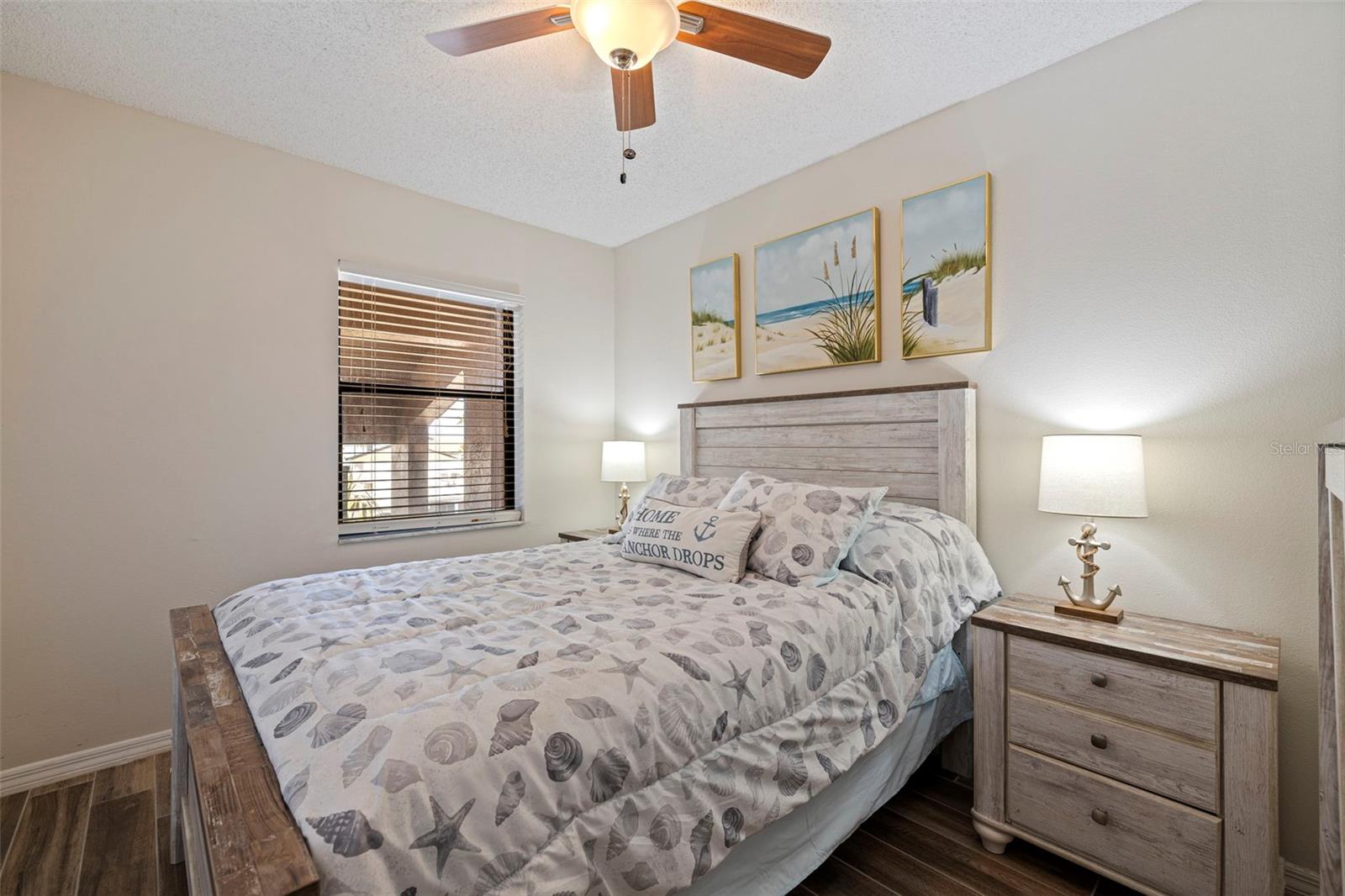 Listing photo id 9 for 145 116th Avenue 404