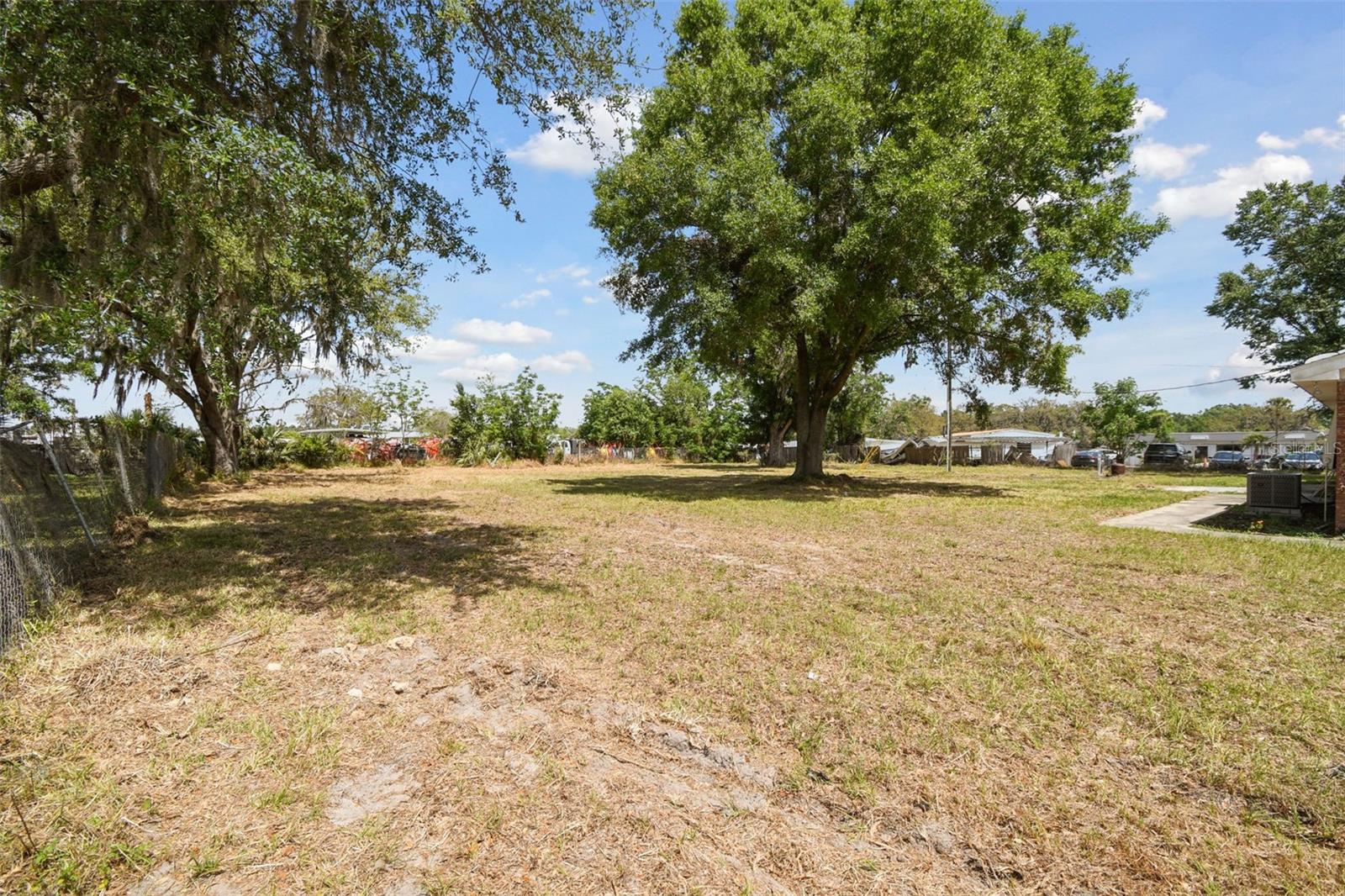 Image 41 of 50 For 35331 State Road 54