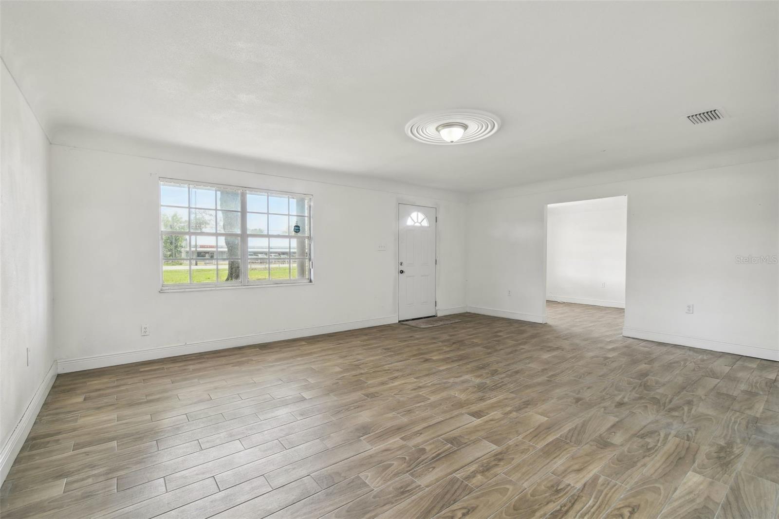 Image 8 of 50 For 35331 State Road 54