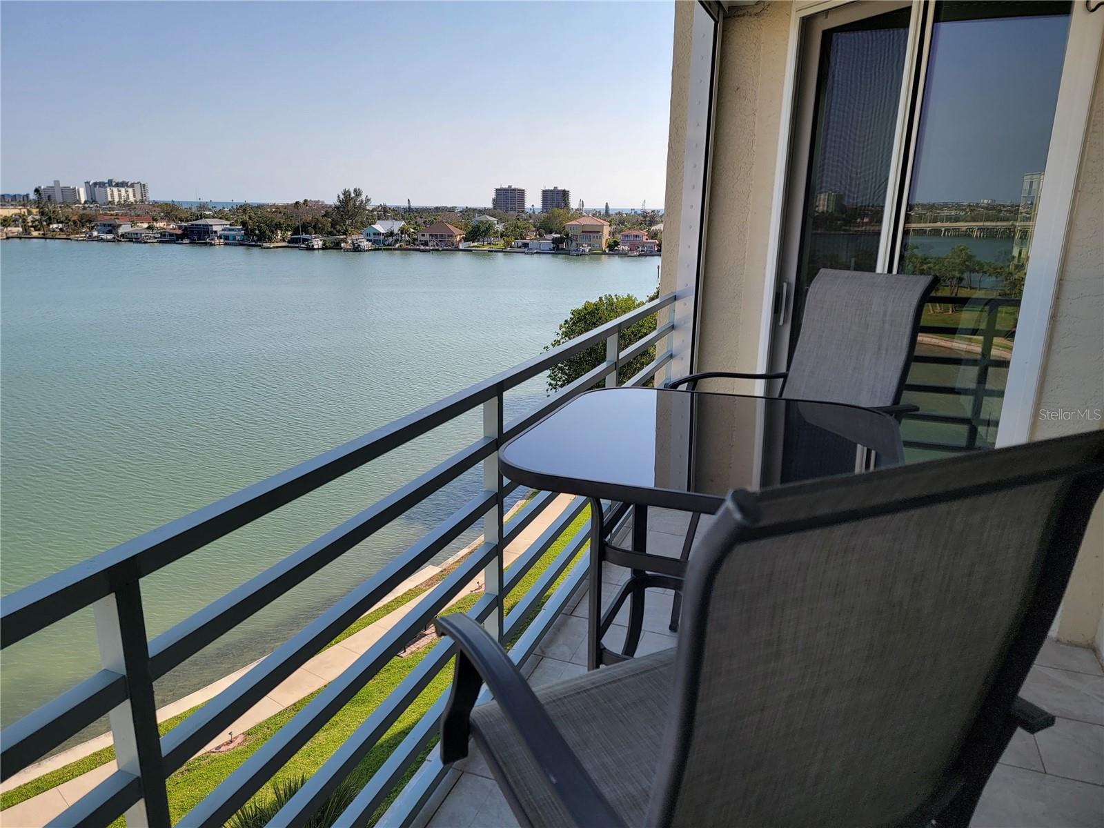 Image 9 of 40 For 7912 Sailboat Key Boulevard S 504