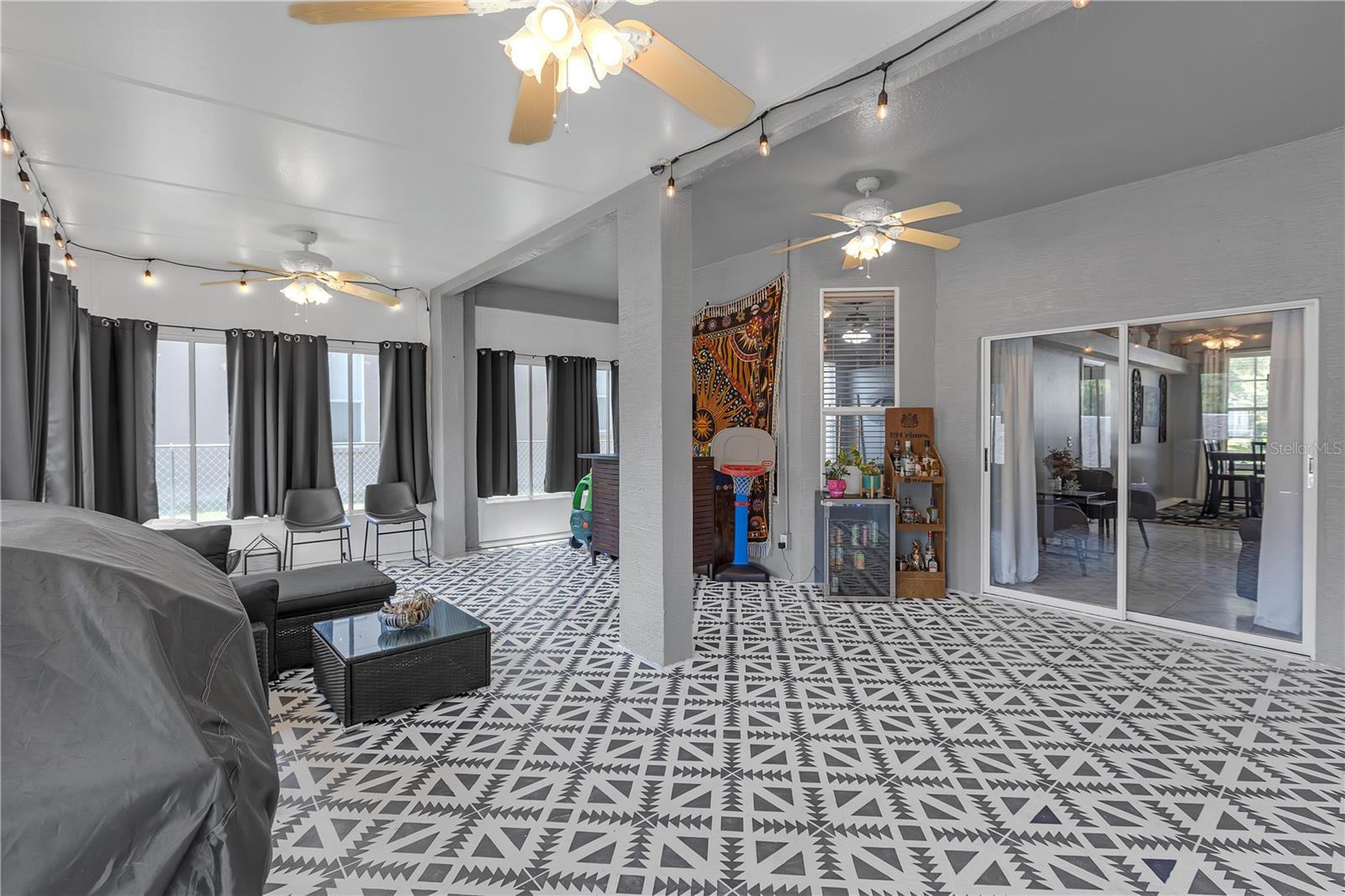 Image 35 of 60 For 7246 Julian Street