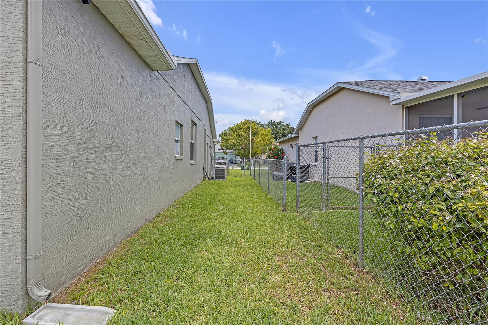 Image 49 of 60 For 7246 Julian Street