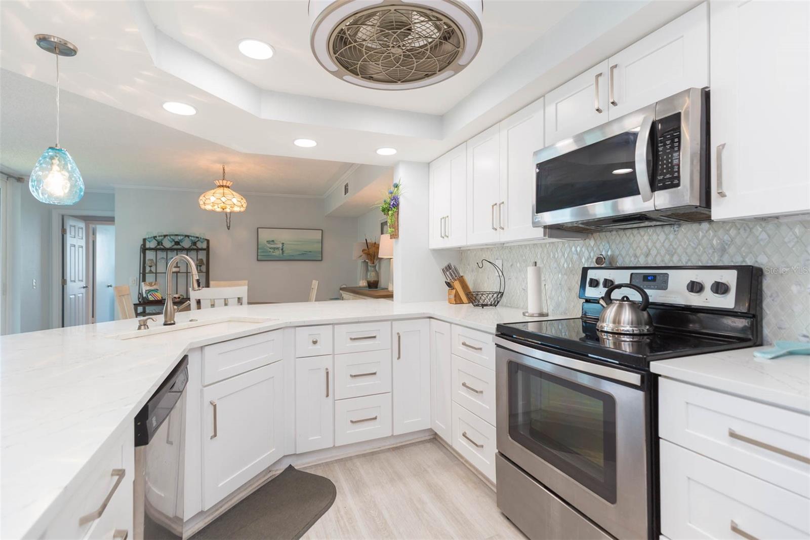 Image 13 of 37 For 5825 Puerta Del Sol Boulevard S 269