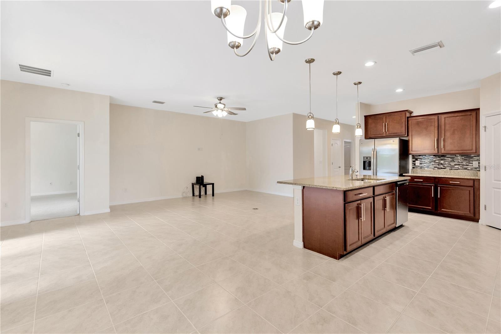 Listing photo id 23 for 10434 Scenic Hollow Drive