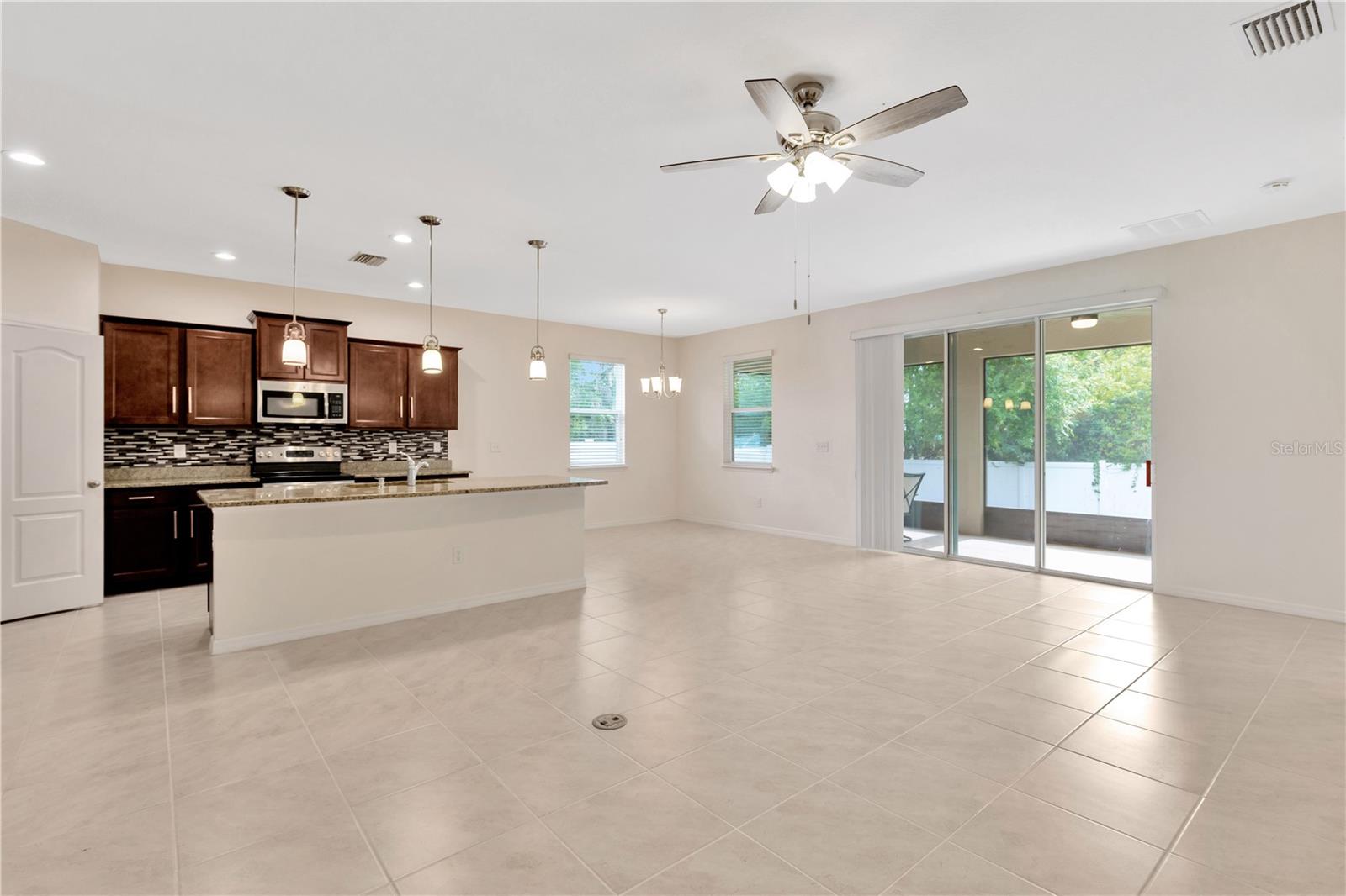 Listing photo id 27 for 10434 Scenic Hollow Drive