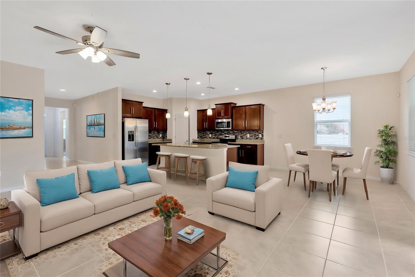 Listing photo id 1 for 10434 Scenic Hollow Drive