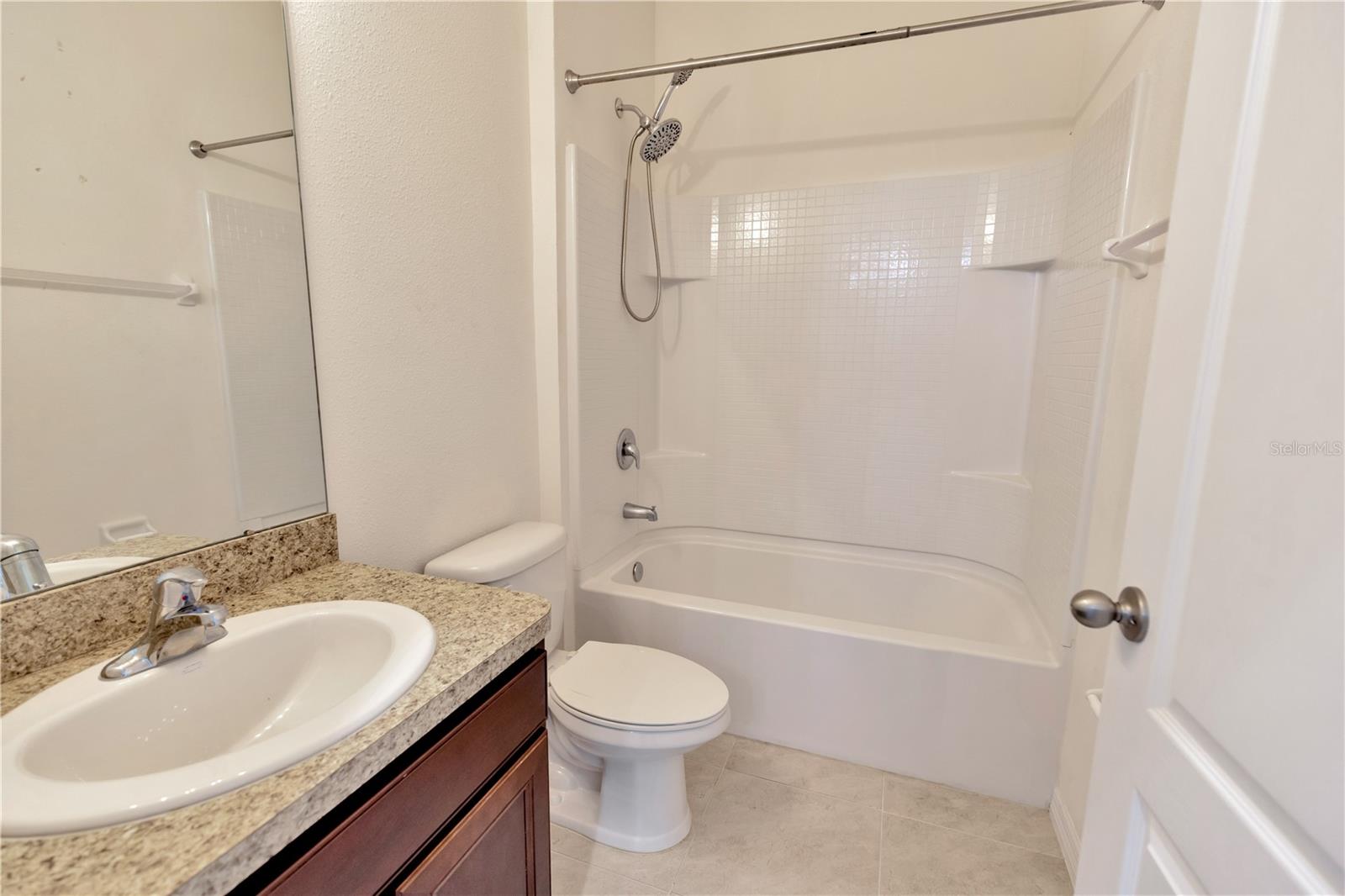 Listing photo id 41 for 10434 Scenic Hollow Drive