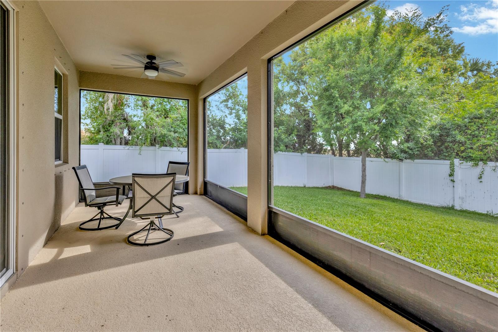 Listing photo id 45 for 10434 Scenic Hollow Drive