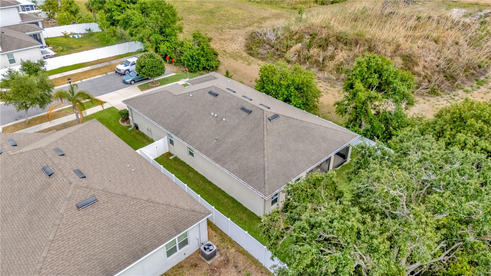 Listing photo id 52 for 10434 Scenic Hollow Drive
