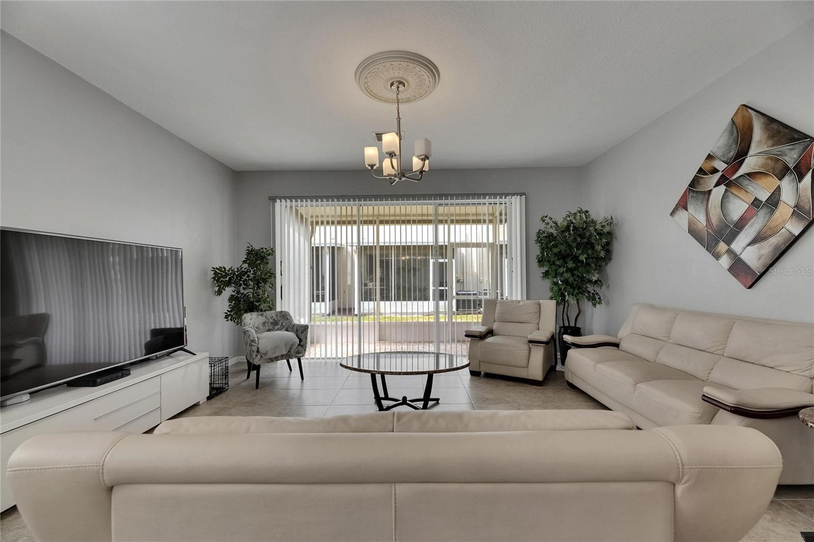 Image 12 of 55 For 26610 Castleview Way