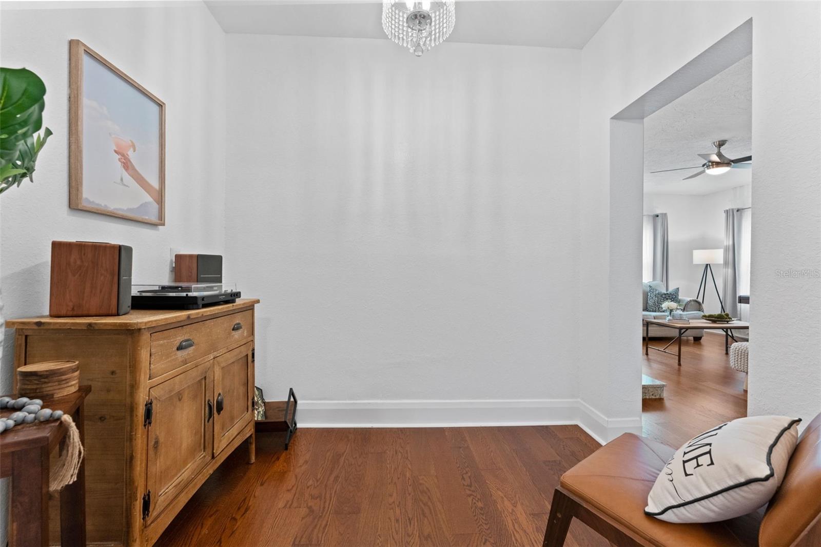 Image 20 of 59 For 2306 Trelain Drive S