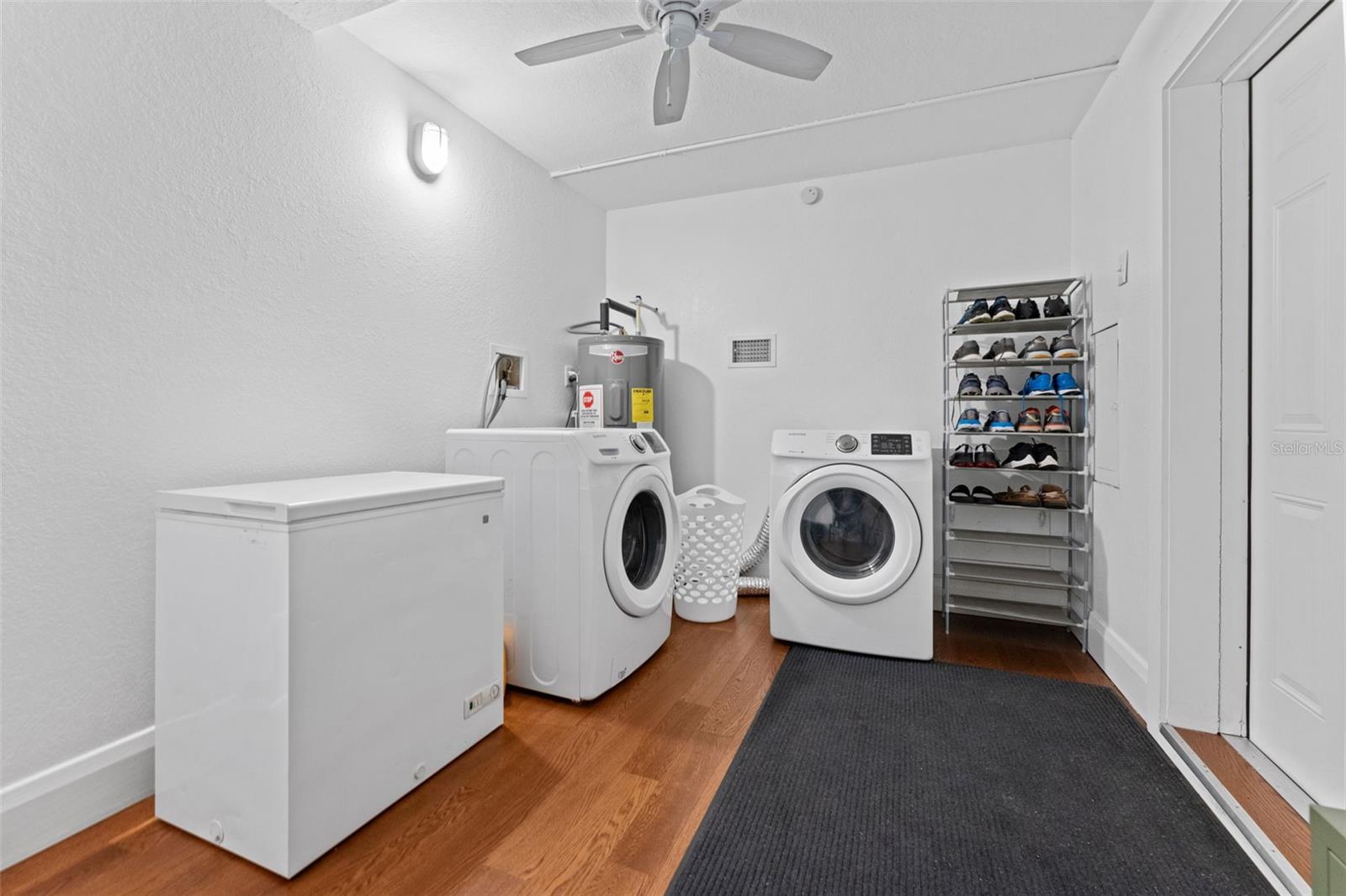 Image 49 of 59 For 2306 Trelain Drive S