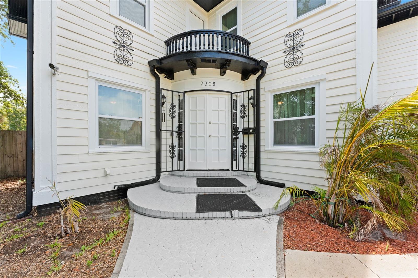 Image 6 of 59 For 2306 Trelain Drive S