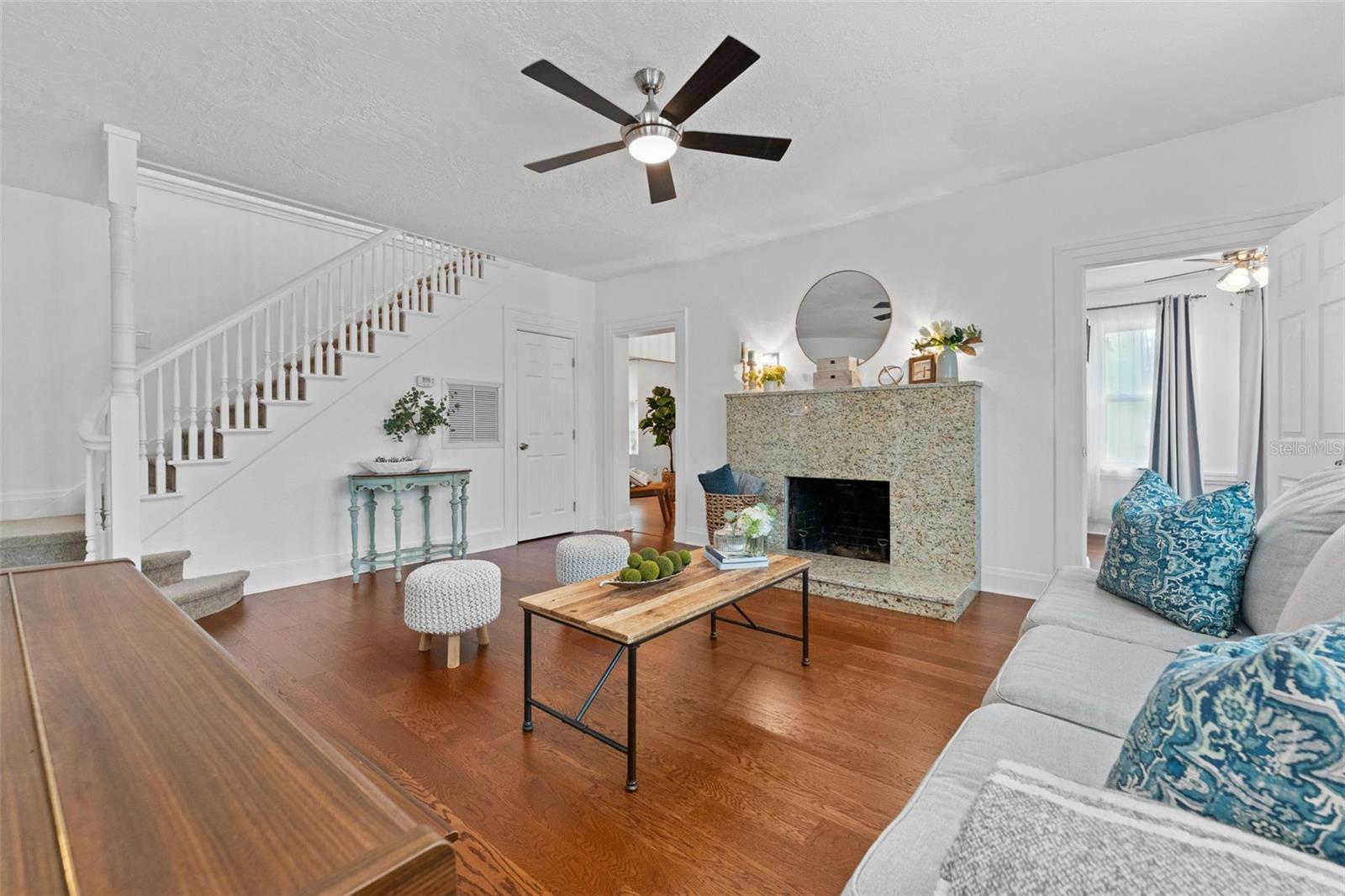 Image 9 of 59 For 2306 Trelain Drive S