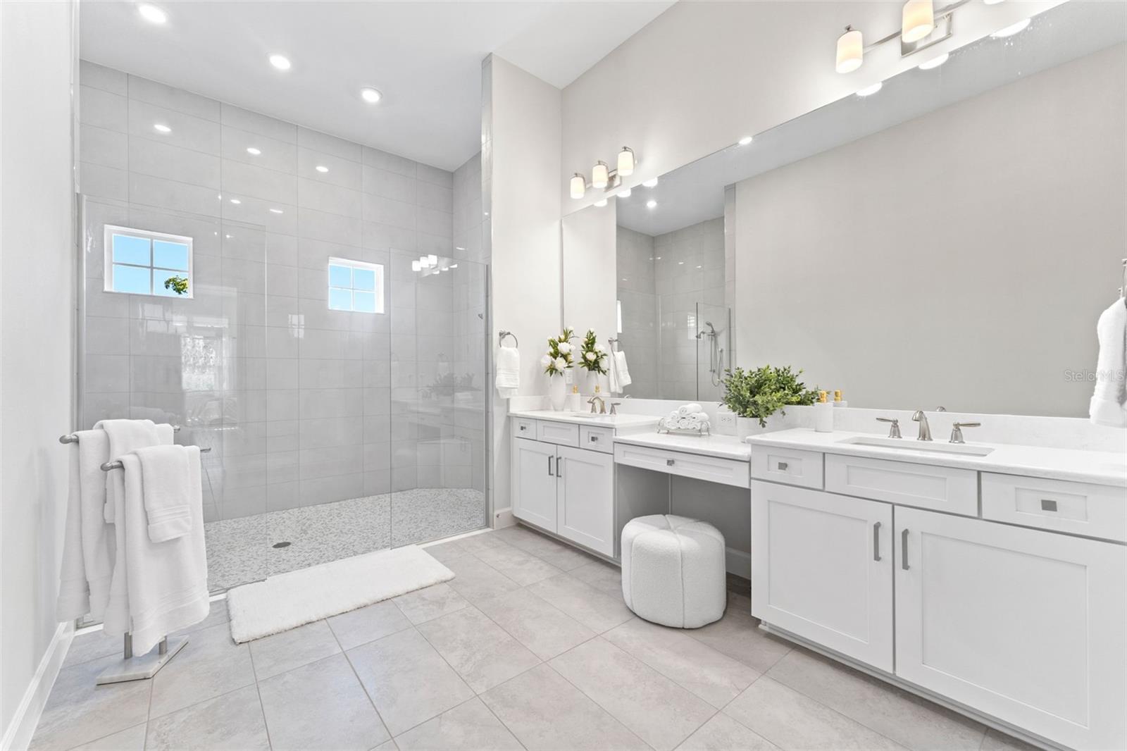 Image 17 of 45 For 3888 Santa Caterina Boulevard