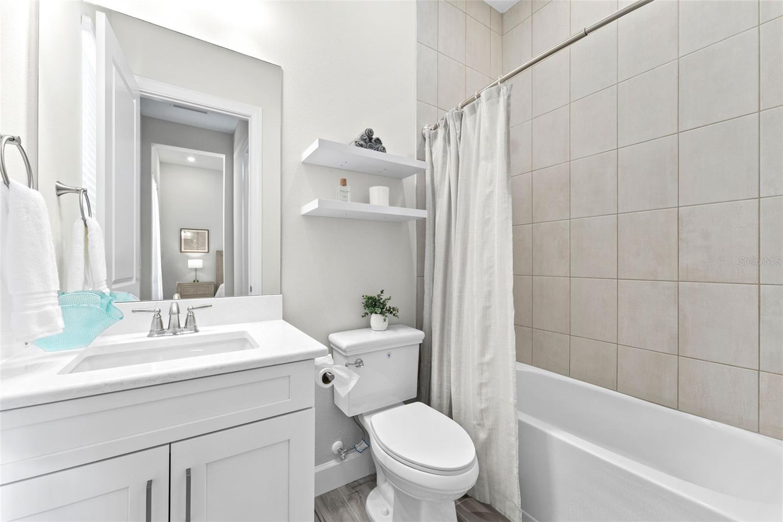 Image 22 of 45 For 3888 Santa Caterina Boulevard