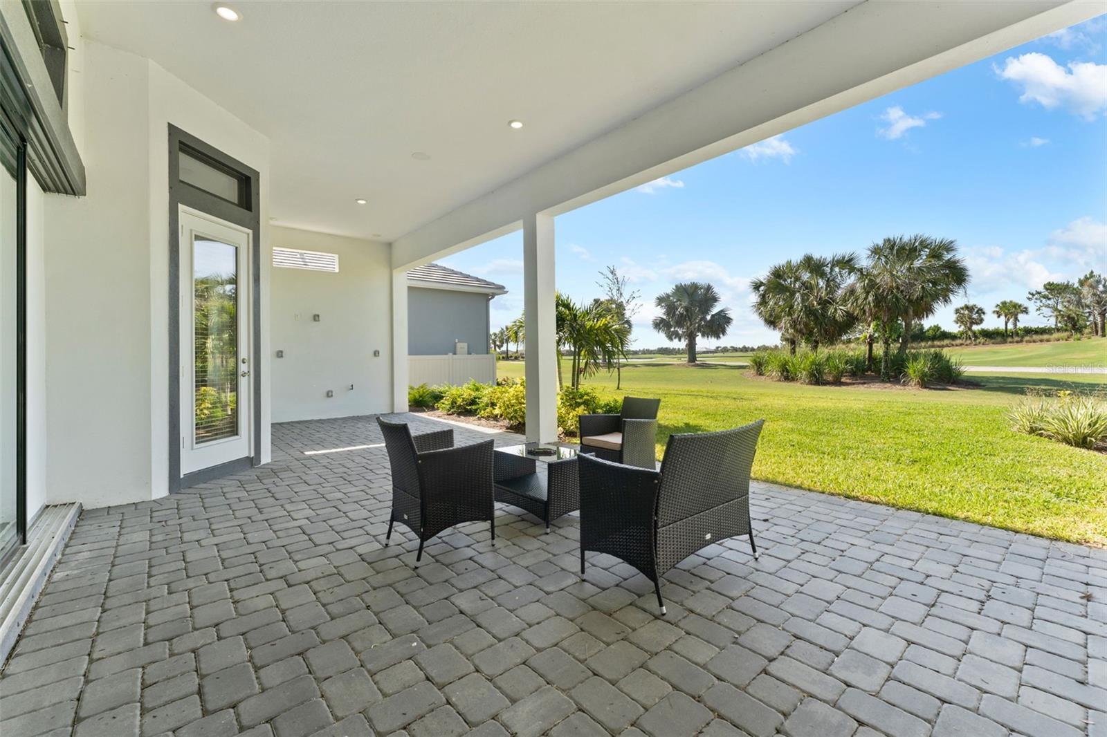 Image 33 of 45 For 3888 Santa Caterina Boulevard