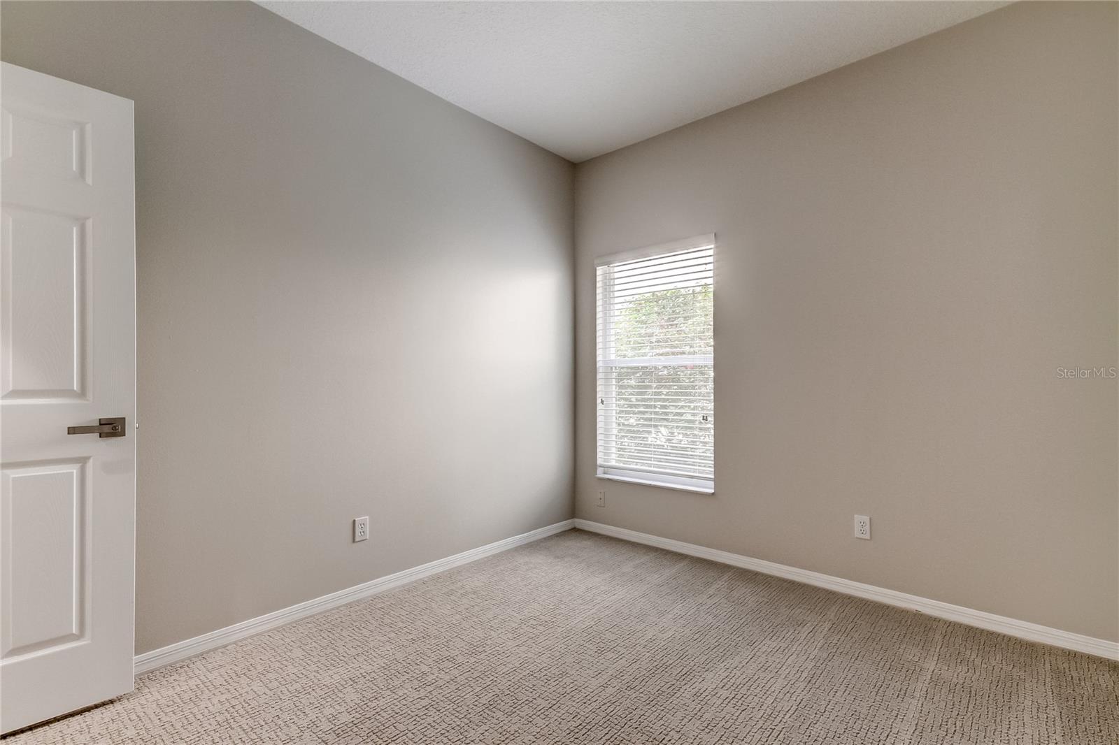 Image 21 of 44 For 10426 Springrose Drive