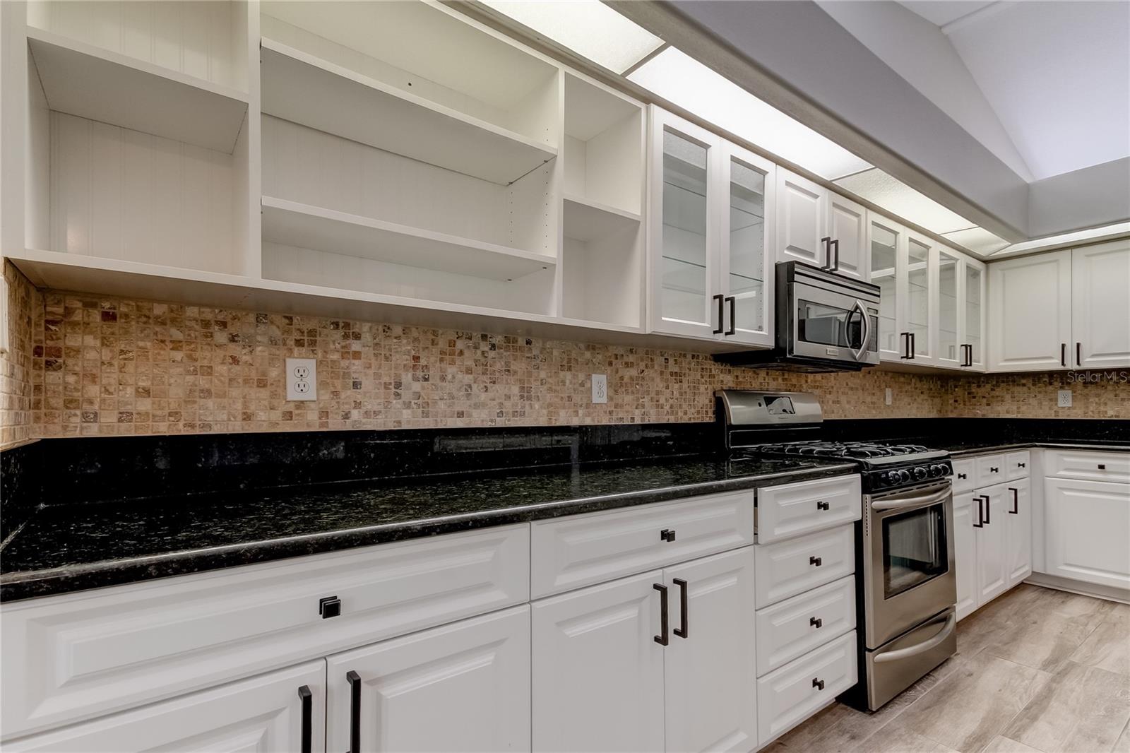Image 34 of 44 For 10426 Springrose Drive