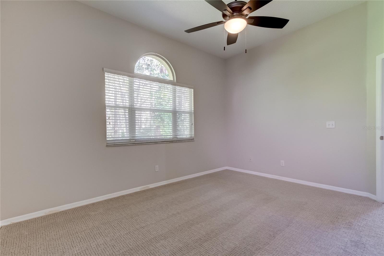 Image 38 of 44 For 10426 Springrose Drive