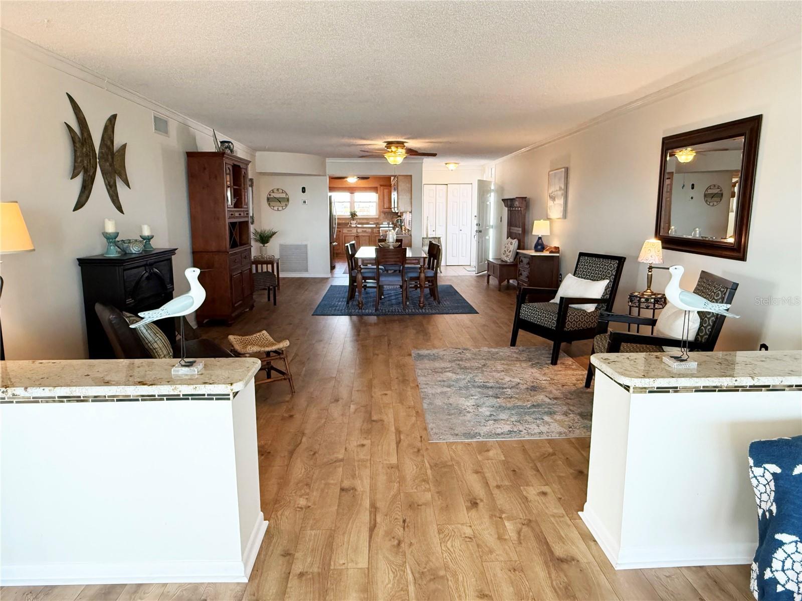 Image 16 of 51 For 5900 Shore Boulevard S 512