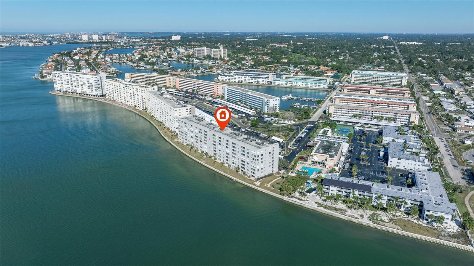 Image 47 of 51 For 5900 Shore Boulevard S 512
