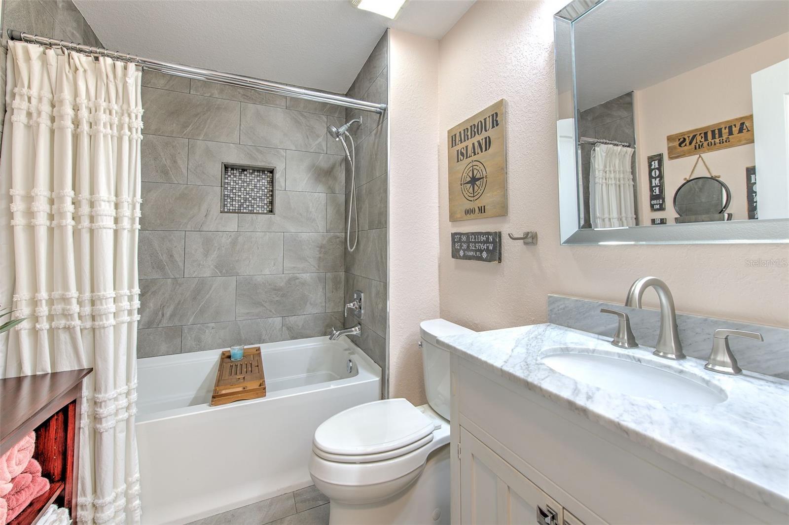 Image 18 of 28 For 1111 Normandy Trace Road 1111