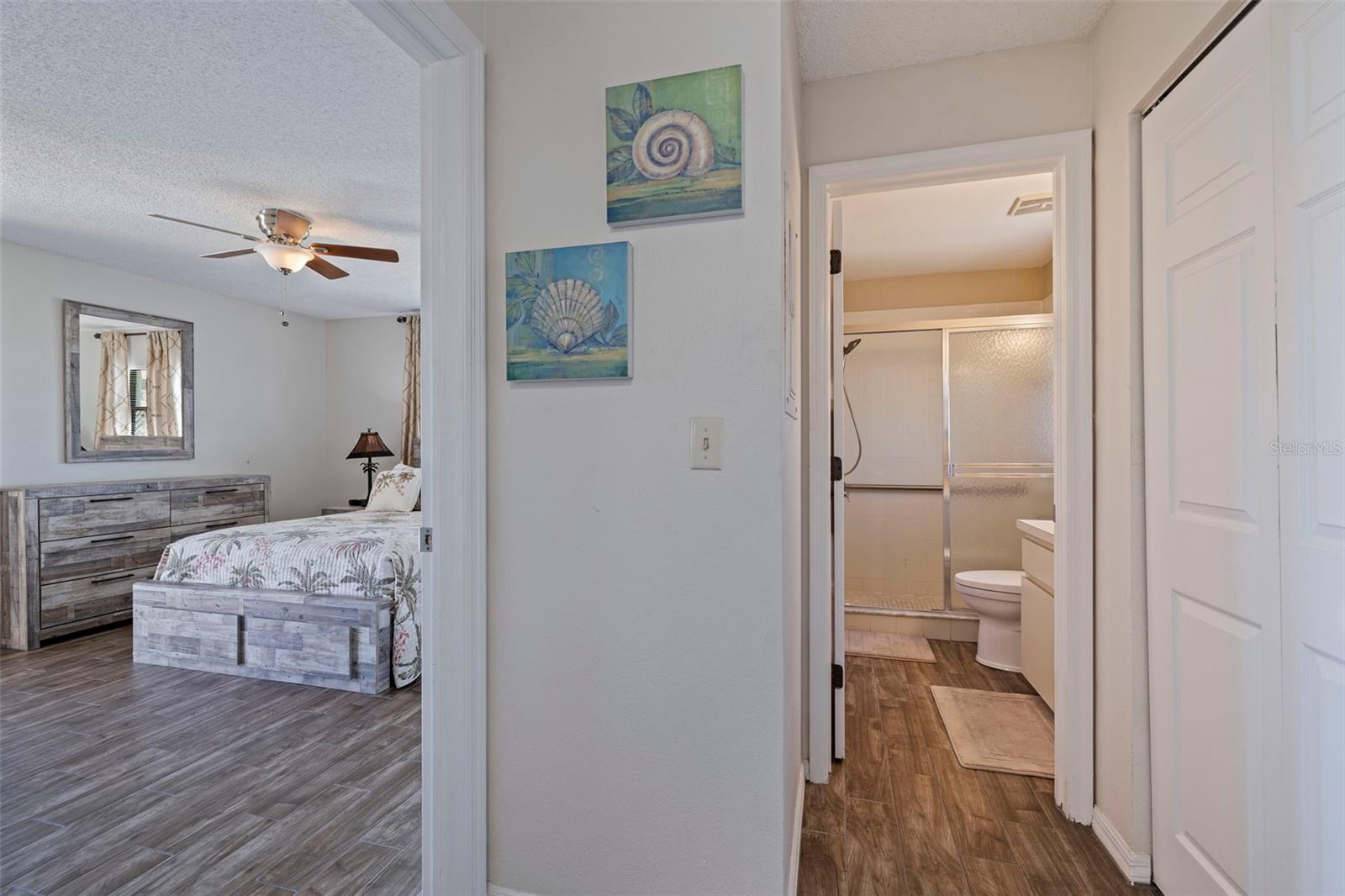 Image 15 of 24 For 145 116th Avenue 405