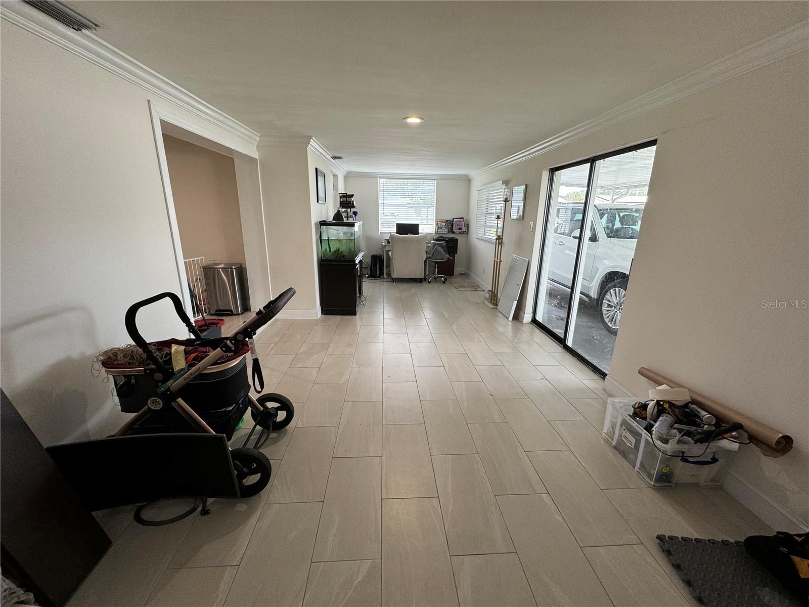 Listing photo id 22 for 7102 Reindeer Road