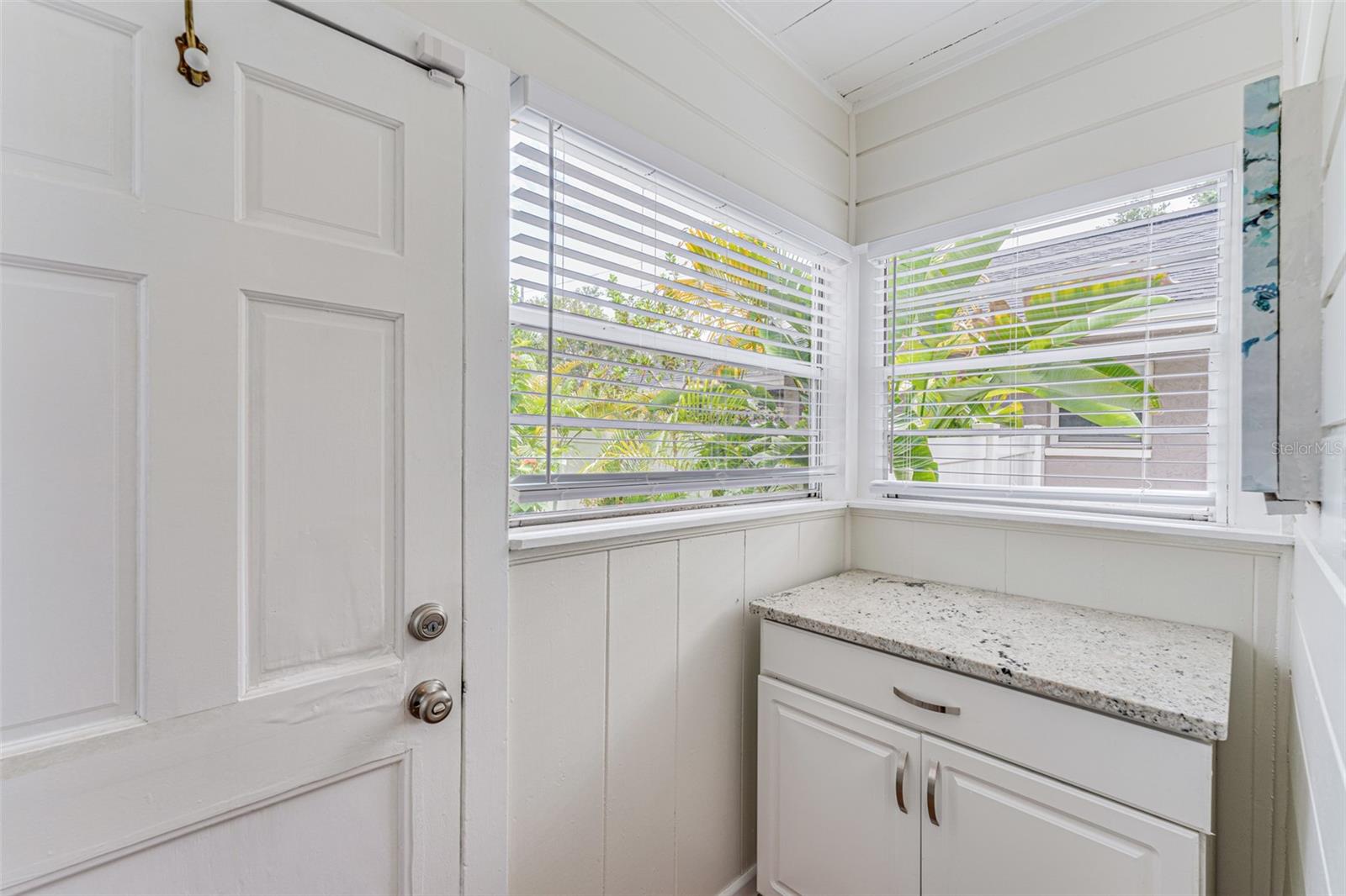 Image 31 of 47 For 2180 7th Ave N