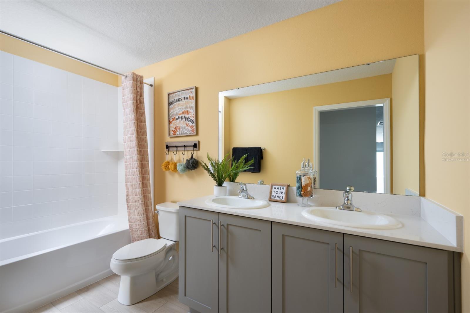 Image 15 of 16 For 36971 Sagemoor Drive