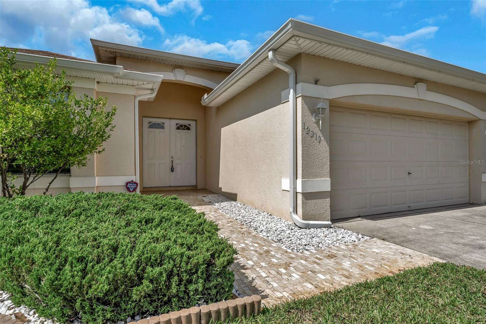 Image 3 of 34 For 12319 Rose Haven Boulevard
